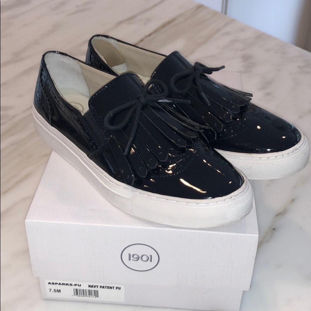 1901 Parks Kiltie Sneaker